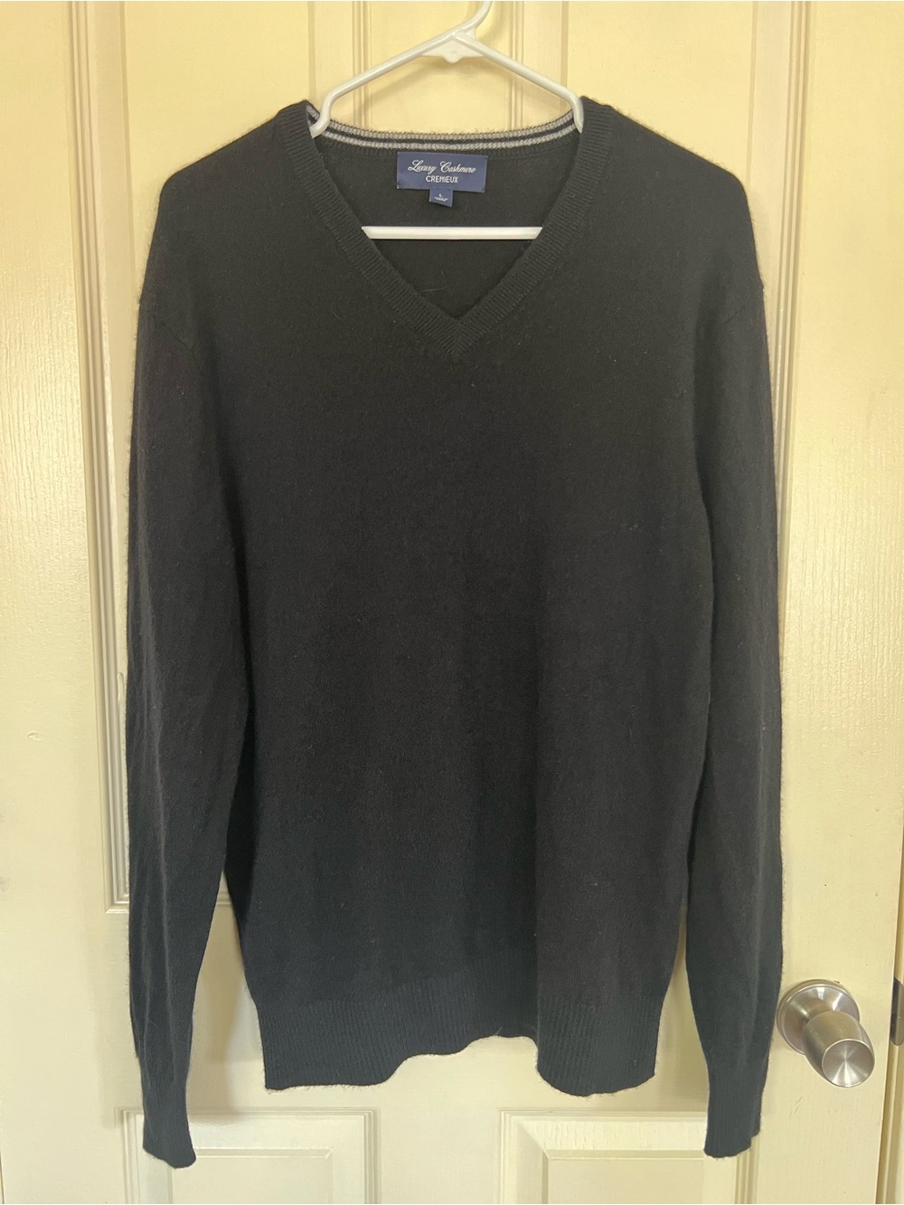 Cremieux Luxury Cashmere V-Neck Sweater Men’s L Black Lightweight Knit